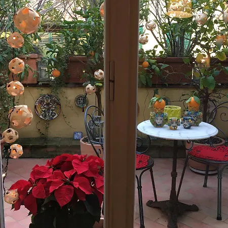 Homestay Ponte Vecchio Pansiyon Floransa